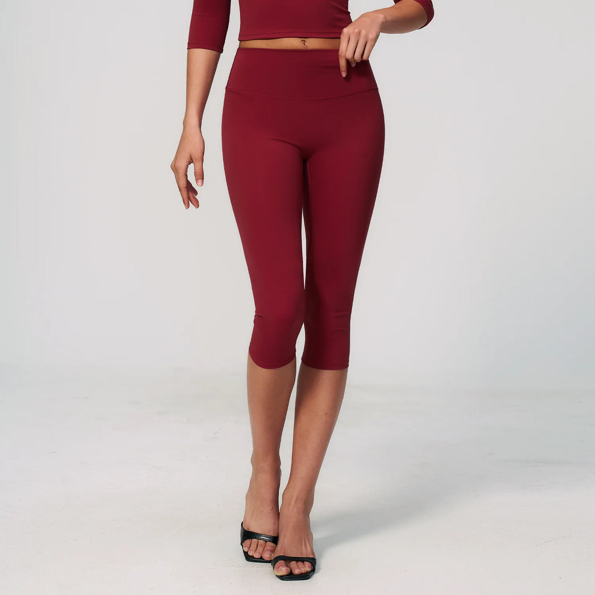 High-Waist Capri Yoga Leggings