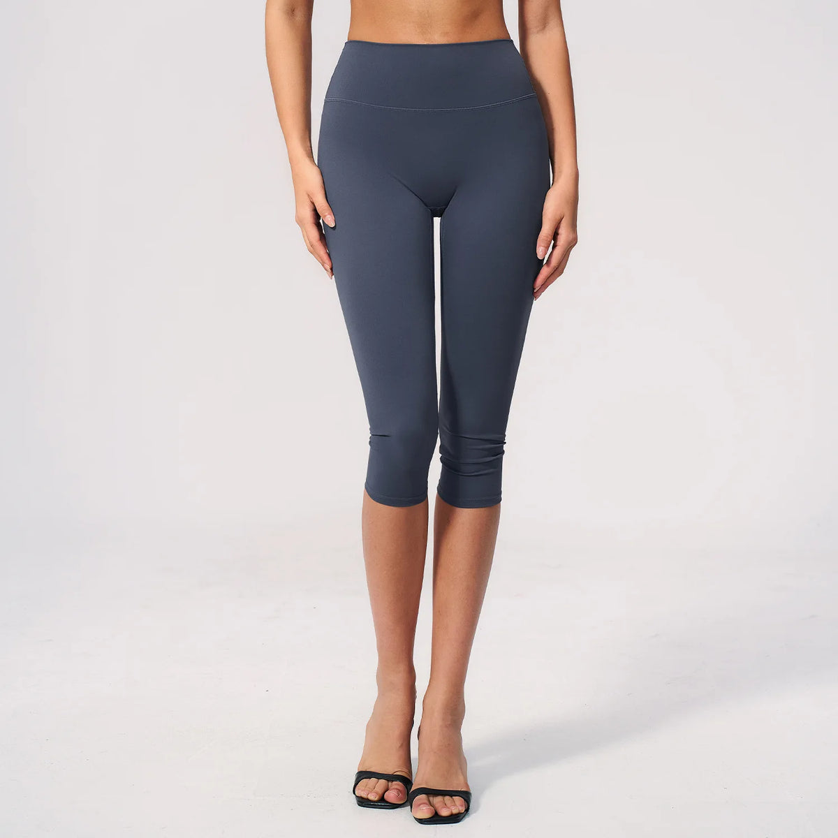 High-Waist Capri Yoga Leggings