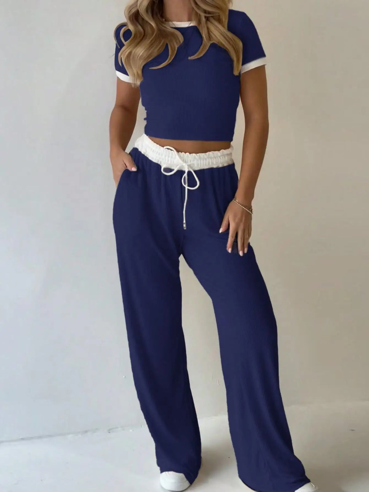 Contrast Trim Crop Top & Wide-Leg Pants Set