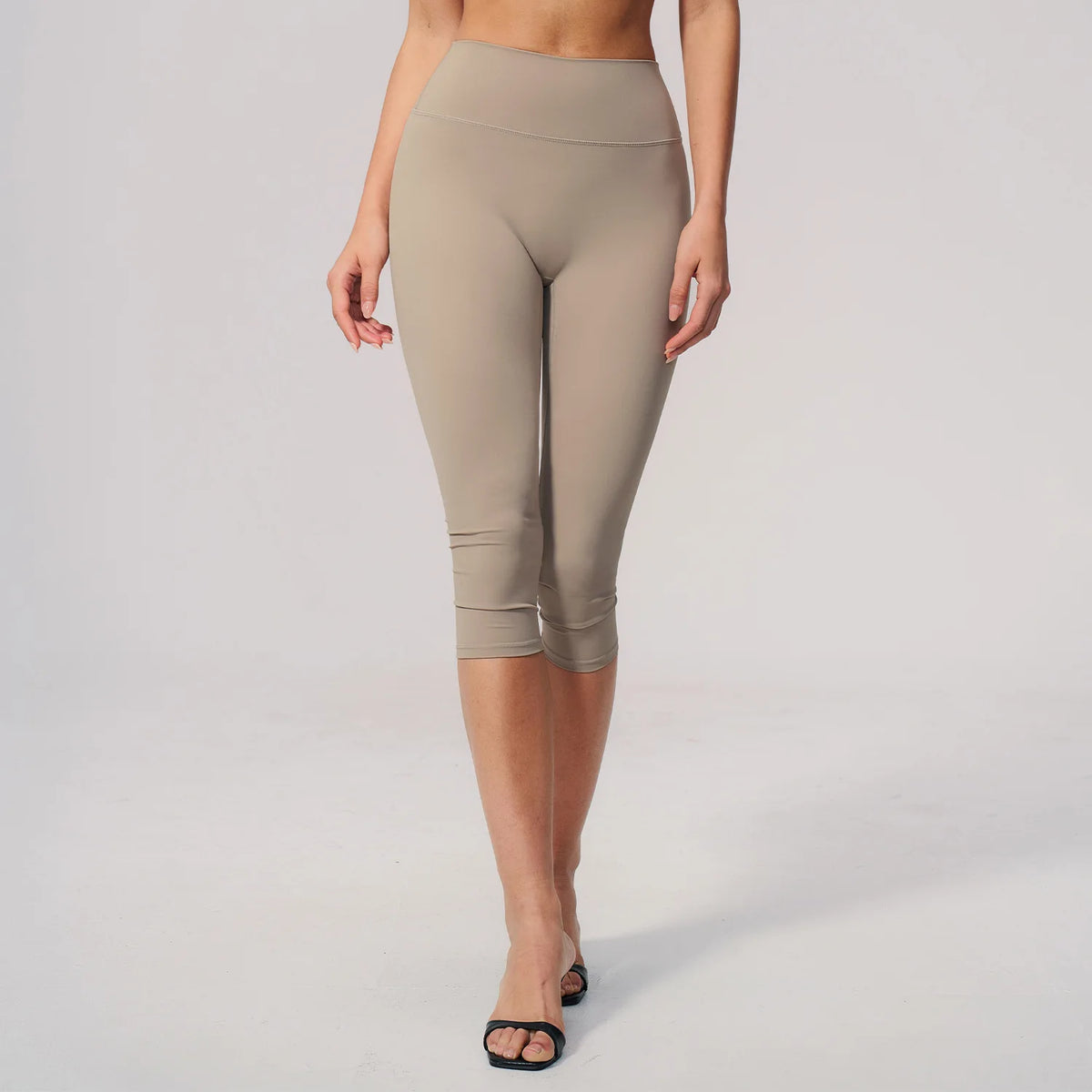 High-Waist Capri Yoga Leggings